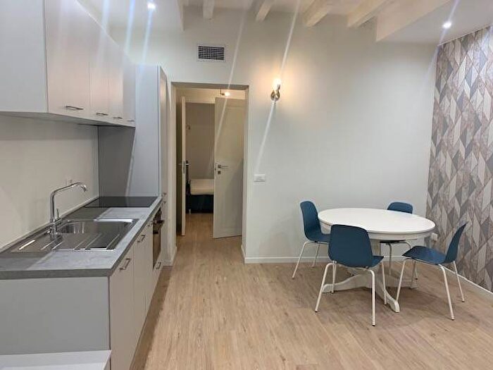 Appartamento bilocale in affitto in Via Pasquale Sottocorno, Piave Tricolore, Milano