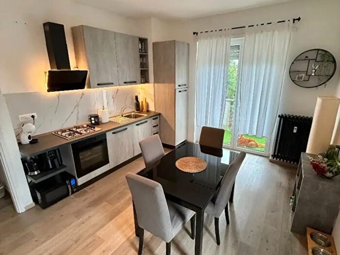 Appartamento con 5 locali in vendita in Corso Corso Italia, San Benigno Canavese