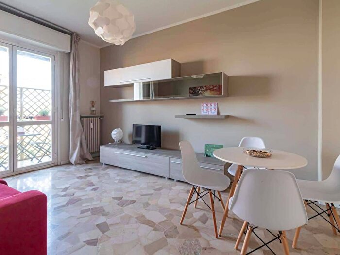 Appartamento bilocale in affitto in Viale Teodorico, Sempione, Milano