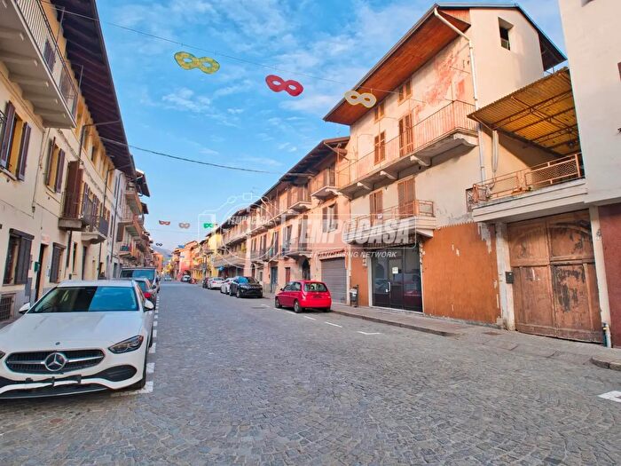 Appartamento quadrilocale in vendita in Gattinara