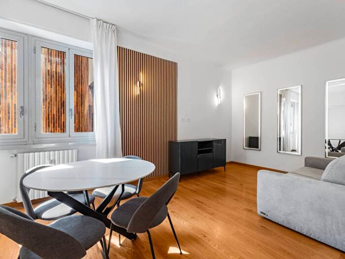 Appartamento bilocale in affitto in Via Belgirate, Maggiolina, Milano