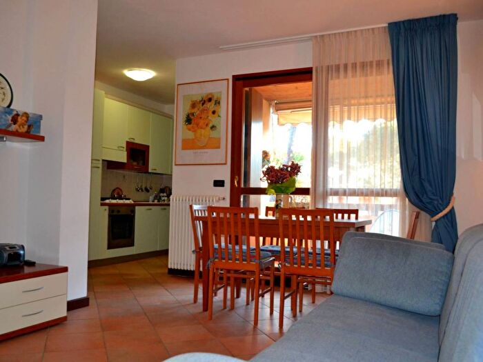 Appartamento trilocale in affitto in Viale Giacomo Matteotti, Milano Marittima, Cervia