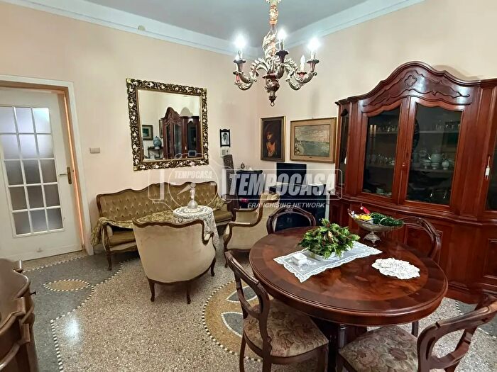 Appartamento trilocale in vendita in Via Sebastiano Satta Poeta, Cagliari