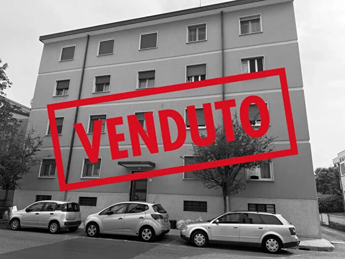 Appartamento trilocale in vendita in Monfalcone