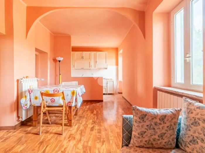 Appartamento trilocale in vendita in Via S Martino, Ronciglione
