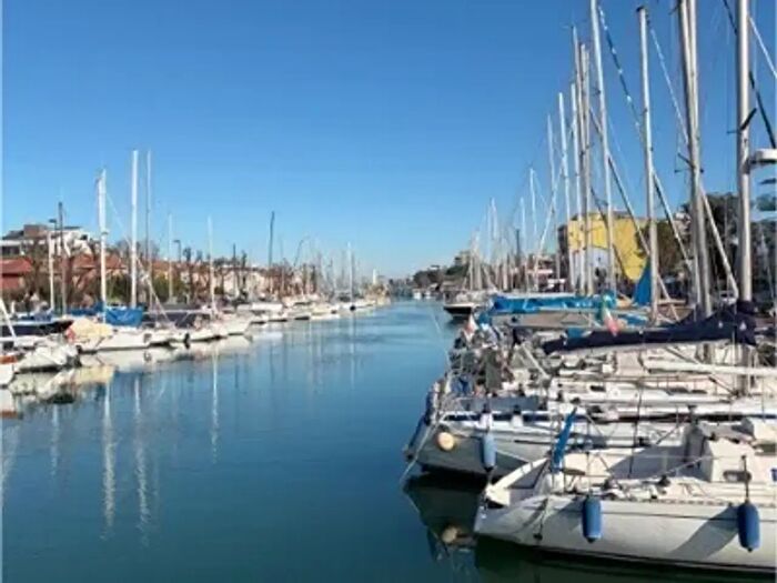 Appartamento con 5 locali in vendita in Rimini