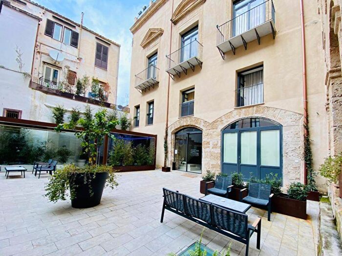 Appartamento bilocale in affitto in Via del Celso, Tribunale, Palermo