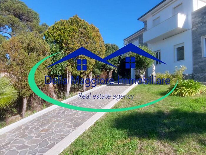 Appartamento con 6 locali in affitto in Via di Montenero, Montenero Basso Montenero Alto, Livorno