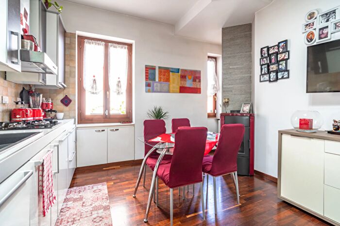 Appartamento bilocale in vendita in Via Madonnina, Varedo