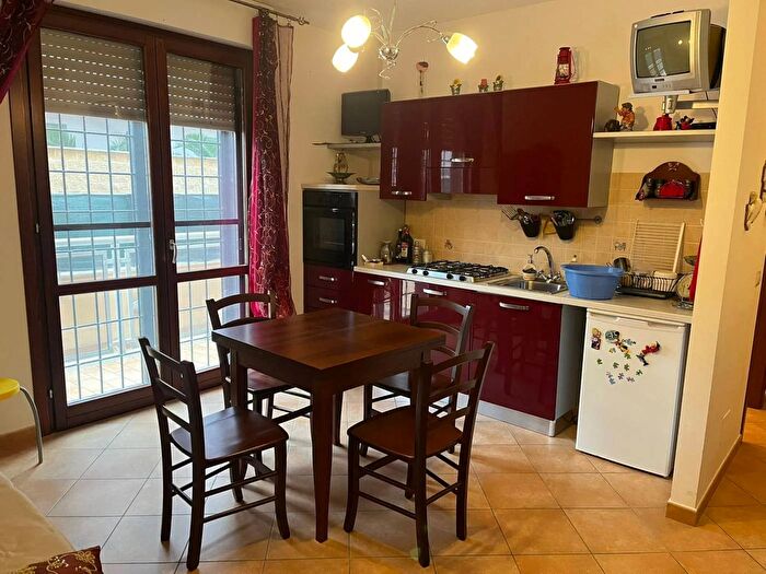 Appartamento bilocale in affitto in Via Traunreut, Nettuno