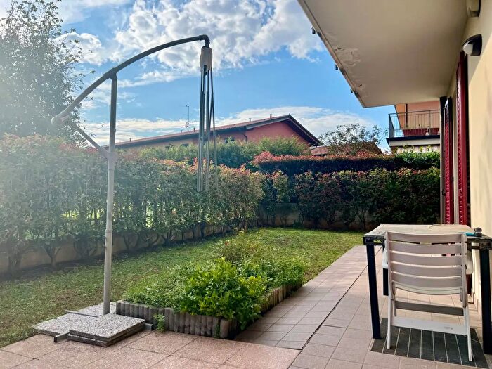 Appartamento bilocale in vendita in Via Generale Carlo Alberto dalla Chiesa, Capriate San Gervasio