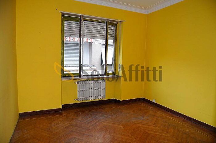 Appartamento trilocale in affitto in Via Cavour, Settimo Torinese