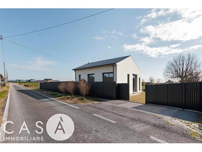 Appartamento con 5 locali in vendita in Sala Cesenatico, Cesenatico