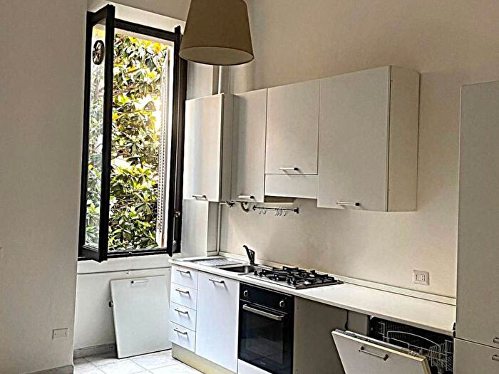 Appartamento bilocale in affitto in Via Bartolomeo Eustachi, Morgagni, Milano