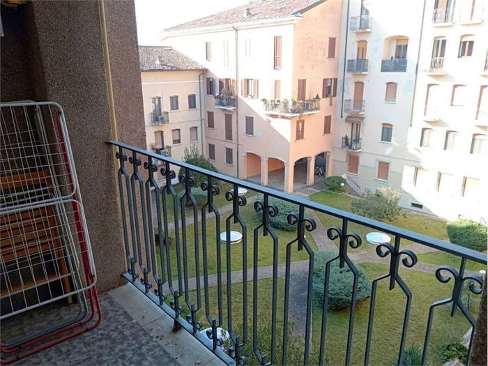 Appartamento trilocale in affitto in Centro, Mantova
