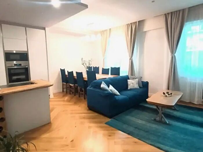 Appartamento quadrilocale in vendita in Via Piave, Montevarchi