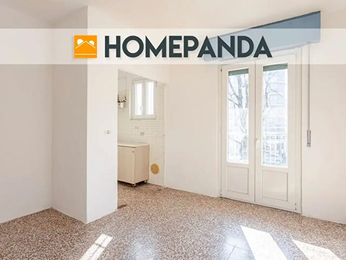 Appartamento bilocale in vendita in Viale Ungheria, Milano