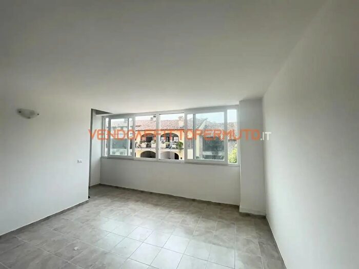 Appartamento quadrilocale in vendita in Via Trento, Caravaggio