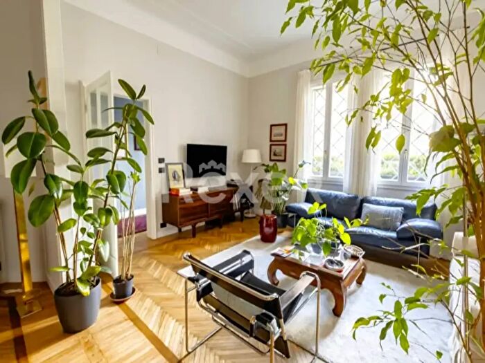 Appartamento con 6 locali in vendita in Via Vincenzo Toffano, Bologna