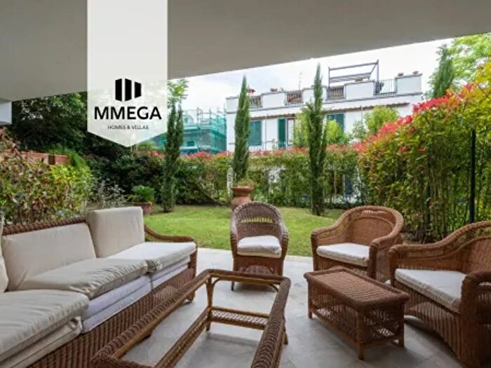 Appartamento con 6 locali in vendita in Via Benedetto Castelli, Firenze