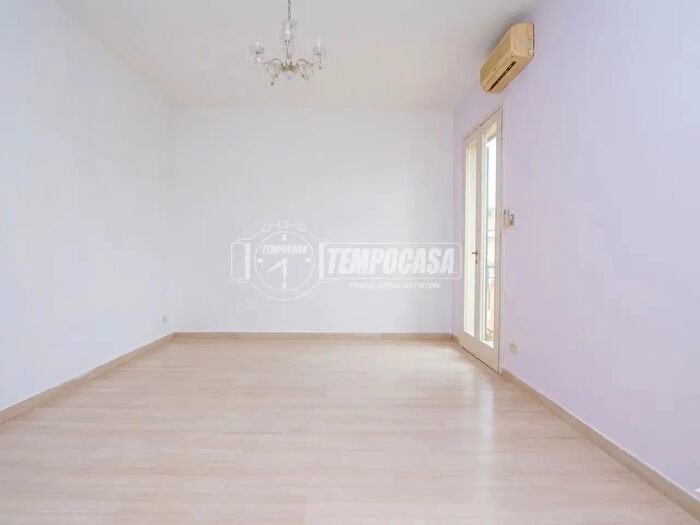 Appartamento trilocale in vendita in Via Cesare Boldrini, Bologna