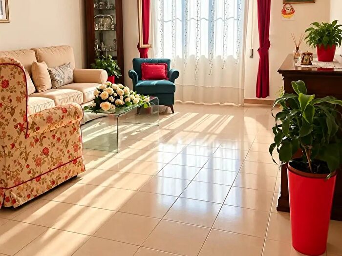 Appartamento con 5 locali in vendita in Quarrata