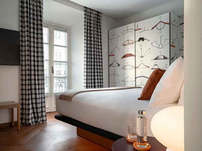 Appartamento monolocale in affitto in Via Alessandro Manzoni, Milano