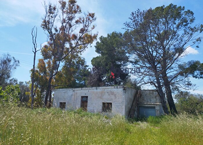 Casa con 5 locali in vendita in San Vito Dei Normanni