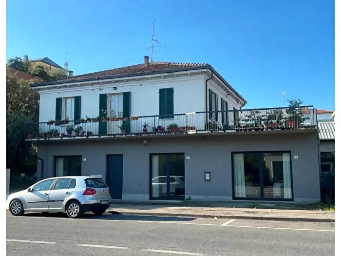 Appartamento bilocale in vendita in Via Marecchiese, Rimini