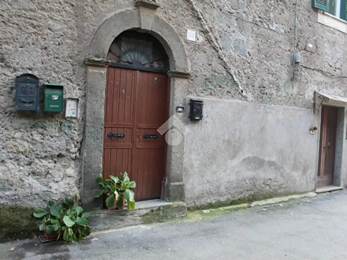 Appartamento bilocale in vendita in Via Piedisole, Vignanello