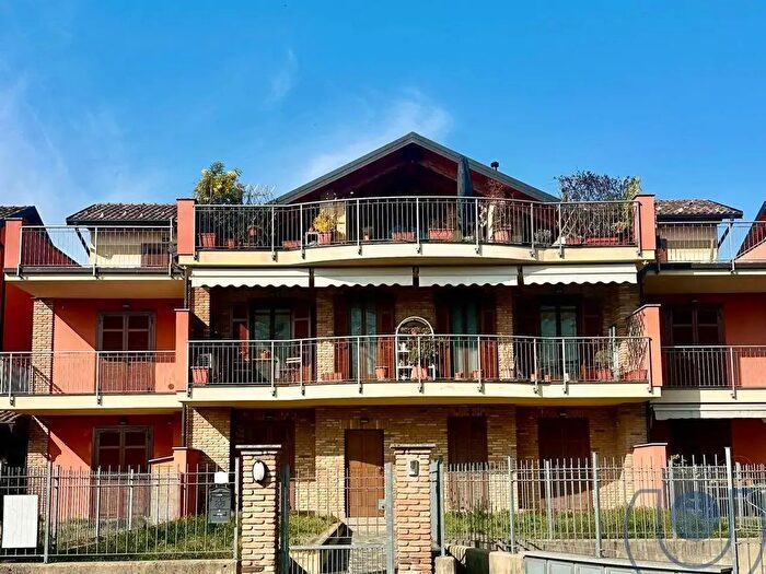 Appartamento quadrilocale in vendita in Via Rocchette, Chieri