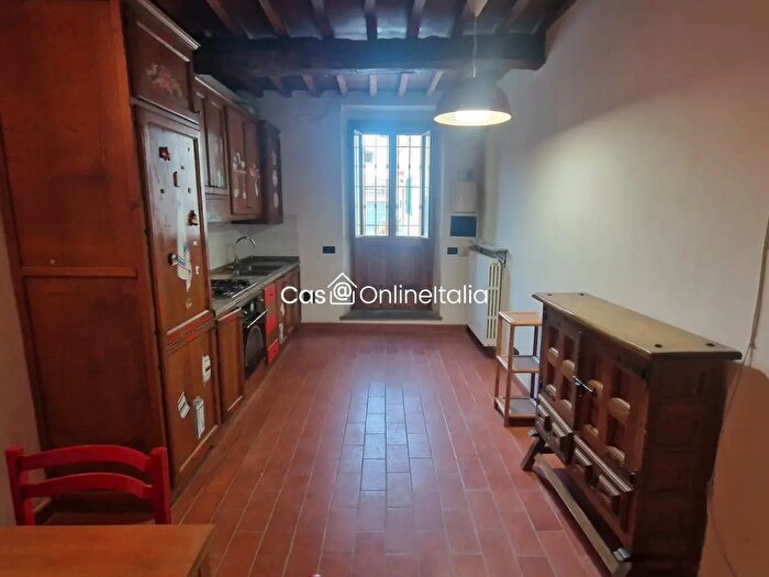Appartamento trilocale in vendita in Via delle Massucce Romola, San Casciano In Val Di Pesa