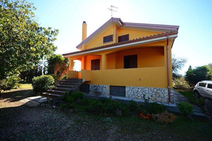 Casa trilocale in vendita in S Caterina, Olmedo