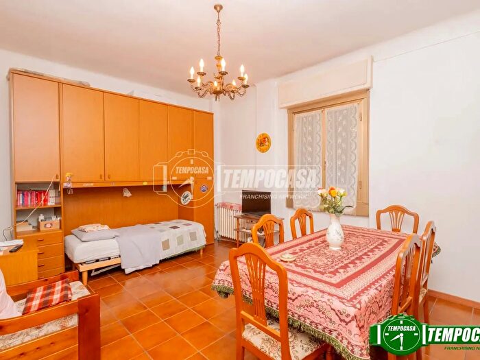 Appartamento trilocale in vendita in Via Cascina Barocco, Milano