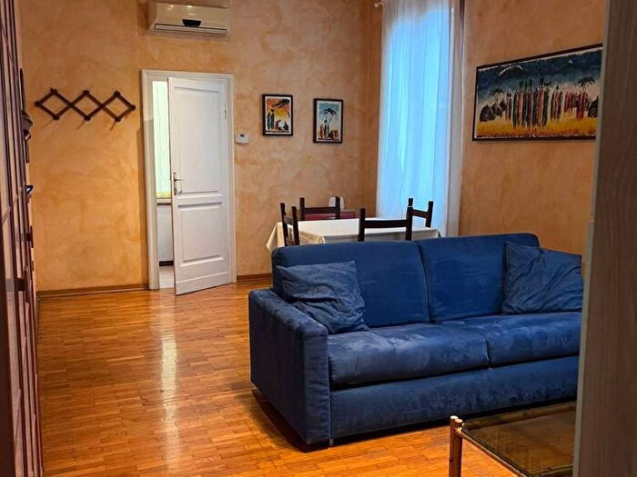 Appartamento bilocale in affitto in viale milazzo, Villetta, Parma