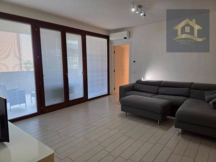 Appartamento in affitto in Via Nino Manfredi, Campus Gaione, Parma
