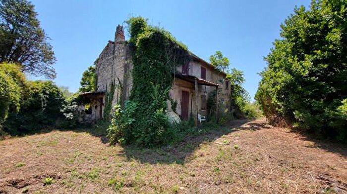 Casa con 6 locali in vendita in Via Roma, Penna In Teverina