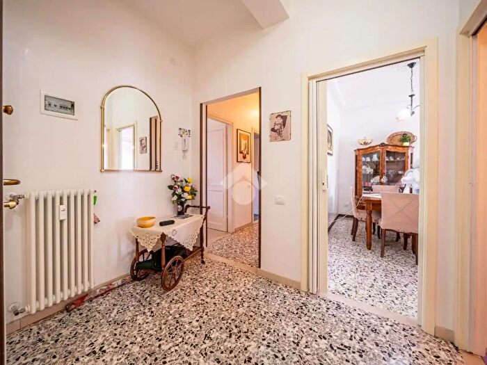 Appartamento quadrilocale in vendita in Via Rivoluzione d'Ottobre, Reggio nell'Emilia
