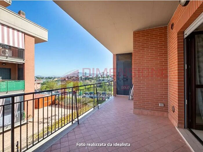 Appartamento bilocale in vendita in Via Rocca di Cambio, Roma