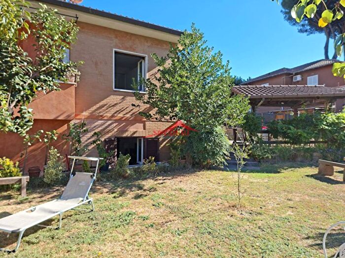 Casa con 5 locali in vendita in Via Guglielmo Quattrucci, Squarciarelli Casalaccio Pratone, Grottaferrata