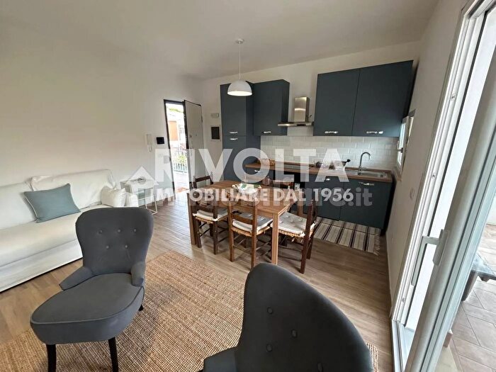 Appartamento trilocale in vendita in Via Innocenzo XI, Santa Marinella