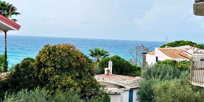 Appartamento quadrilocale in vendita in Via Vittorio Veneto, Diamante