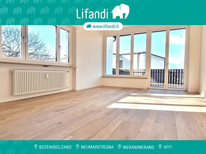 Appartamento trilocale in vendita in Via Castel Flavon Küepachweg, Bolzano