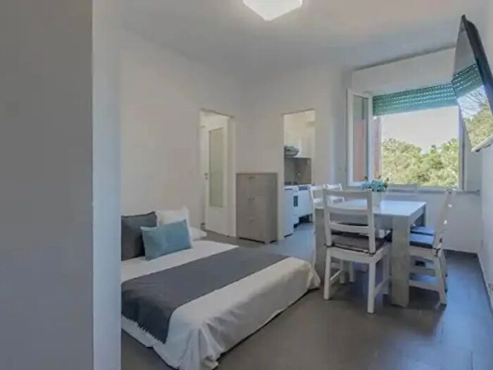 Appartamento trilocale in vendita in Via Nicolò Pisano, Comacchio