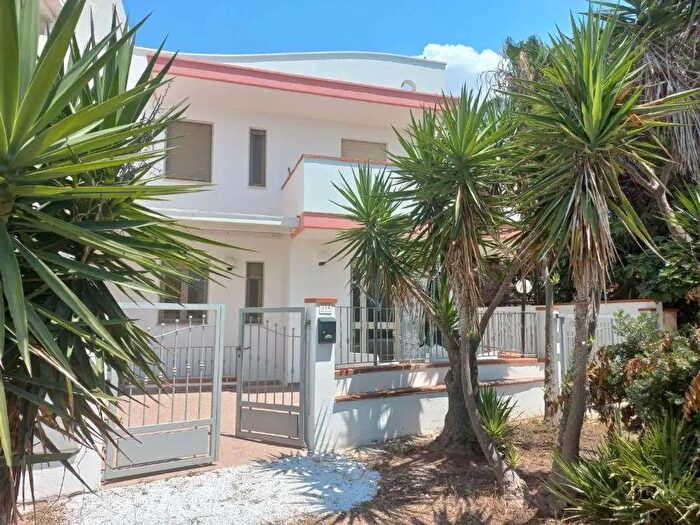 Casa con 5 locali in vendita in Corso Annibale, Ugento