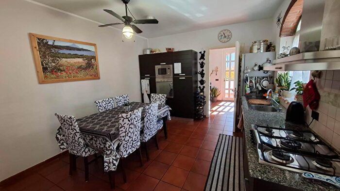 Casa quadrilocale in vendita in Gossolengo