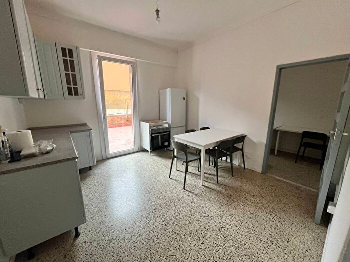 Appartamento con 5 locali in affitto in Via del Borgo di San Pietro, Irnerio, Bologna