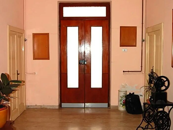 Appartamento trilocale in vendita in Via Garibaldi, Roseto Degli Abruzzi