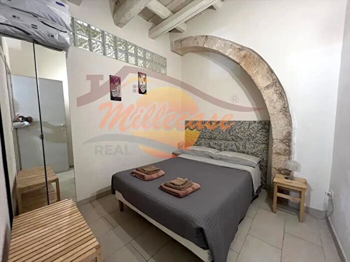 Appartamento bilocale in vendita in Via dellApollonion, Siracusa