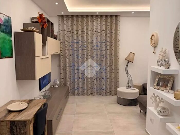 Appartamento trilocale in vendita in Via Puglia, Casamassima